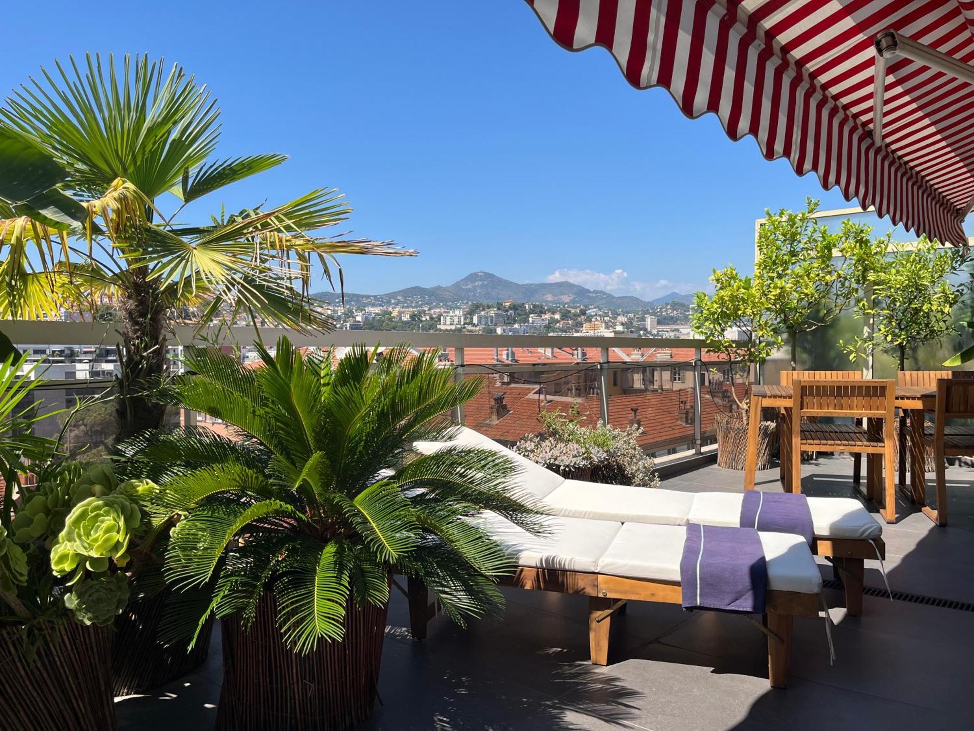 Appartamento Splendide Penthouse Au Coeur De *